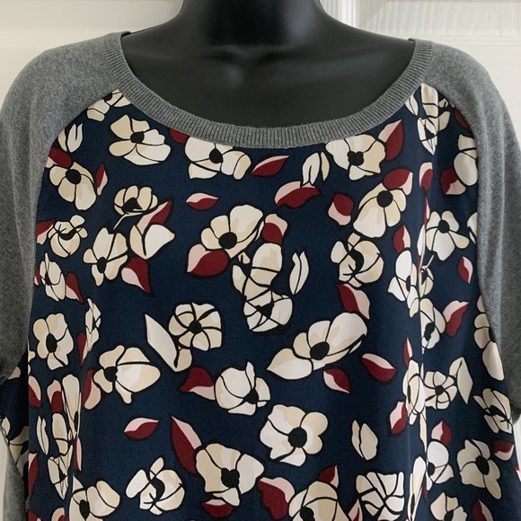 Ann Taylor Women´s Top Blouse, Size L - Picture 6 of 12